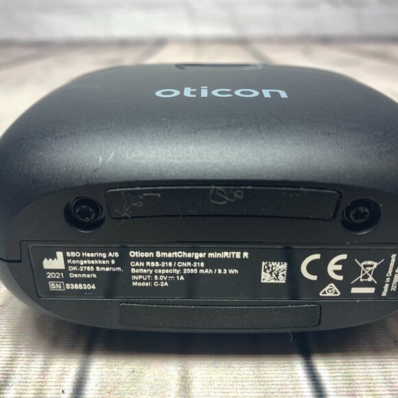 OTICON More 1 Hearing Aids w/Rechargable Case RIC - Picture 5 of 10